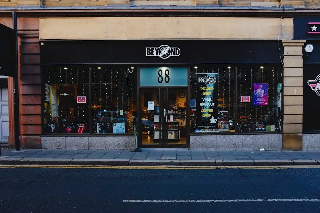 Discovering the Timeless Appeal of Vintage Street Wear Styles