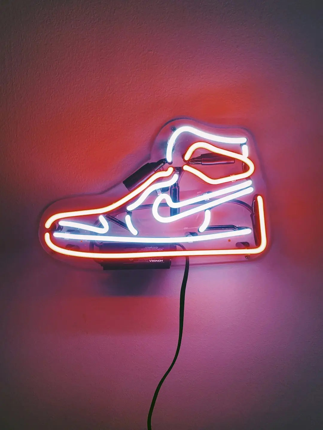 Street Wear vs. Athleisure: What's the Difference?